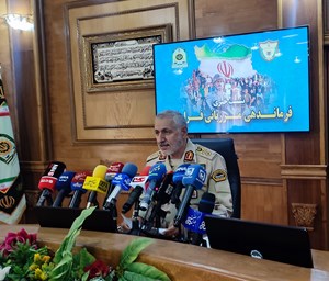 تشکیل حدود 8000 پرونده قاچاق در شش ماهه امسال / کشف حدود 1500 قبضه سلاح و 13 تُن مواد مخدر در نیمه نخست سال جاری / برقراری امنیت پایدار مرزها با استفاده از سیستمهای پیشرفته دیجیتال