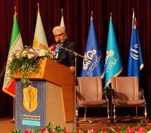 مصرف روزانه ۱۲۰ میلیون لیتر گازوئیل در کشور /  اختلاف قیمت داخلی و مرزی عوامل اصلی قاچاق سوخت است