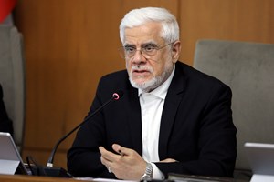 کشور از قطع روابط علمی با جهان ضرر می‌کند