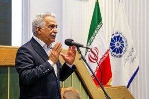 زمان سازندگی به اختلافات کوچک داخلی نگاه نکنیم / بوروکراسیهای دستوپاگیر از مسیر برداشته شود