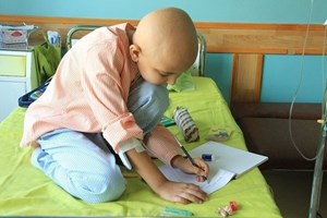 تا ۷۰ درصد کودکان مبتلا به سرطان در ایران درمان می‌شوند