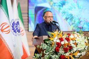 با وجود همه موانع، صادر کننده نمونه کشور شده ایم