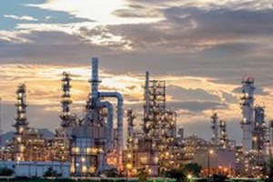 نخستین نمایشگاه و همایش بین المللی ایران پتروکم گشایش یافت