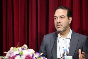 تجمیع آزمایشگاهها و اتصال به پرونده الکترونیک، گام ضروری برای مدیریت نظام سلامت