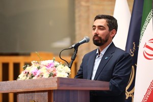 «کتابخانه عمومی» پایگاه همه گروههای اجتماعی از جمله نابینایان و کمبینایان است