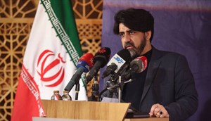 اتوبوسهای چینی قیمت پایینتر و کیفیت بالاتر دارند / رونمایی از بسته حمل و نقل برقی و پاک تا پایان هفته در پایتخت