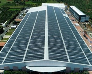 معافیت واحدهای صنعتی دارای نیروگاه خورشیدی از محدودیت قطع برق