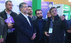 نمایشگاه‌هایی که با محوریت مردم و فناوری برپا می‌شوند نمایش خودباوری هستند